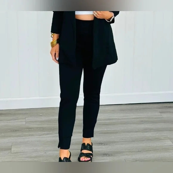 Women's Dear Scarlett Black Magic Skinny Fit Plus Size Pants~1XL - Picture 1 of 5